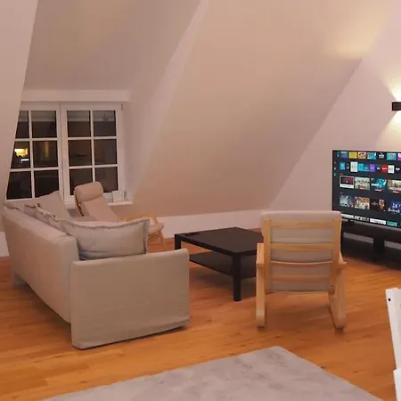 Amazing Big Apartment Klosterneuburg